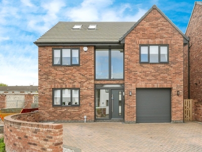 The Farmstead, Bolton-Upon-Dearne, Rotherham - 5 bedroom detached house