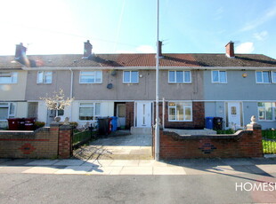 3 bedroom terraced house for rent in Honey Hall Road, Halewood, Liverpool, L26
