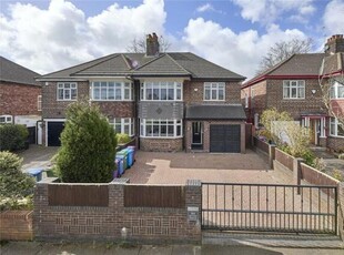 4 Bedroom House Knowsley Liverpool