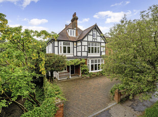 7 bedroom property for sale in Croham Park Avenue, South Croydon, CR2