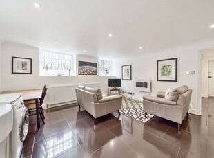 Apartment for sale - Connaught Mews, Greenwich, SE18
