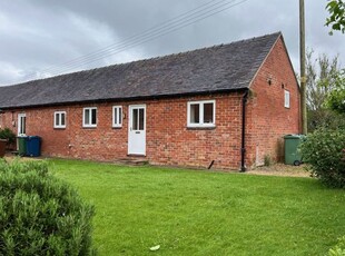 Barn conversion to rent in Fair Oak Road, Wetwood ST21