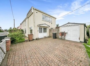 Cottage to rent in Old Norwich Road, Ipswich IP1