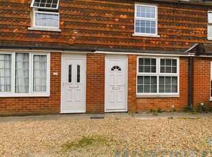 Cottage to rent in Station Road, Burgess Hill RH15