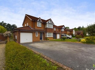 Detached house for sale in High Fawr Avenue, Oswestry SY11