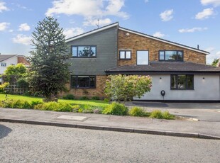 Detached house for sale in Netherfield Road, Harpenden AL5