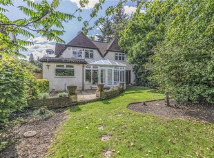 Detached house to rent in Chestnut Drive, Englefield Green, Surrey TW20