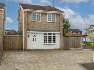Detached house to rent in Naseby Road, Perton, Wolverhampton WV6