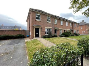 End terrace house to rent in Claro Road, Harrogate HG1