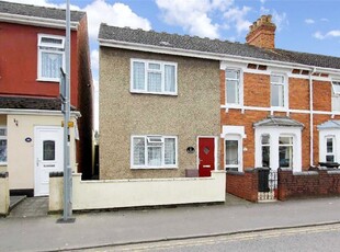 End terrace house to rent in Ferndale Road, Swindon, Wiltshire SN2