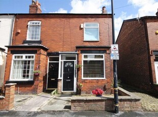 End terrace house to rent in Harley Road, Sale, Cheshire M33