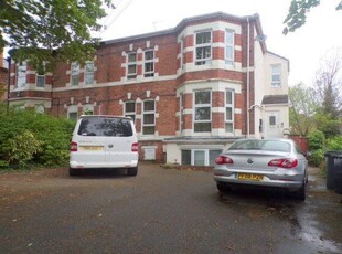Flat to rent in 2 Chetwynd Road, Prenton CH43
