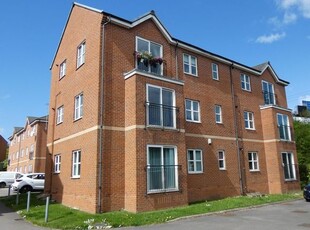 Flat to rent in Brodsworth Court, Ripley Close, East Ardsley WF3