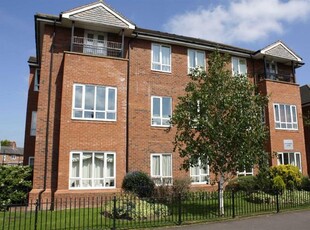 Flat to rent in Devonshire Court, 7 Derbyshire Road South, Sale M33