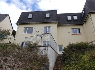 Flat to rent in Fontigary, Harts Close, Teignmouth, Devon TQ14
