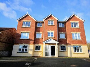Flat to rent in Glamis Court, Woodstone Village, Houghton Le Spring DH4