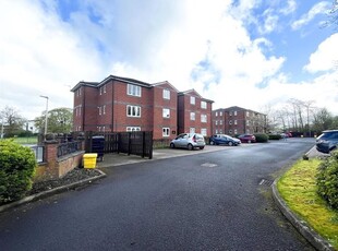 Flat to rent in Keats Drive, Macclesfield SK10