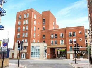 Flat to rent in |Ref: R206914|, Atlantis Court, Canute Road, Southampton SO14