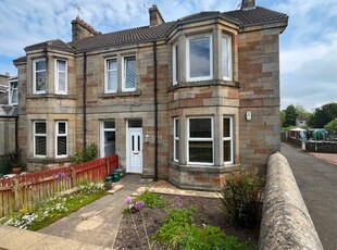Flat to rent in Station Road, Broxburn EH52