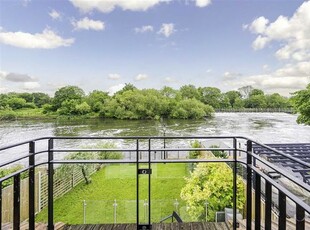 Property for sale in Parke Road, Sunbury-On-Thames TW16