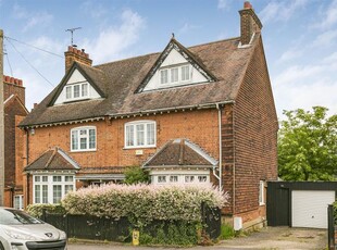 Semi-detached house for sale in Christchurch Crescent, Radlett WD7