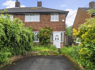 Semi-detached House to rent - Burrfield Drive, Orpington, BR5