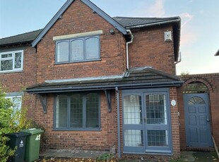 Semi-detached house to rent in Forest Avenue, Walsall WS3