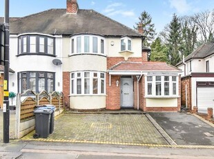 Semi-detached house to rent in Rectory Road, Sutton Coldfield B75