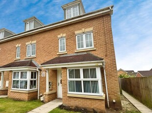 Semi-detached house to rent in Sargeson Road, Armthorpe, Doncaster DN3