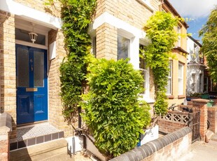 Semi-detached house to rent in Temple Street, Oxford OX4