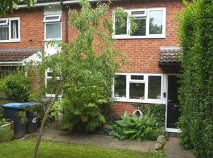 Terraced house to rent in Broom Close, Hatfield AL10