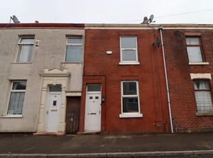 Terraced house to rent in Calverley Street, Preston PR1