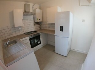 Terraced house to rent in Esmond Street, Liverpool L6