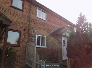 Terraced house to rent in Primatt Crescent, Shenley Church End, Milton Keynes MK5
