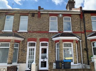 Terraced house to rent in St. Georges Road, Ramsgate CT11