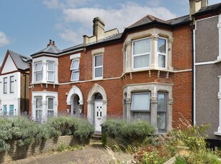 Terraced House to rent - Wellmeadow Road, London, SE6