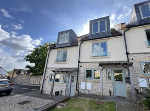 Town house to rent in Eastgate Court, Frome, Somerset BA11