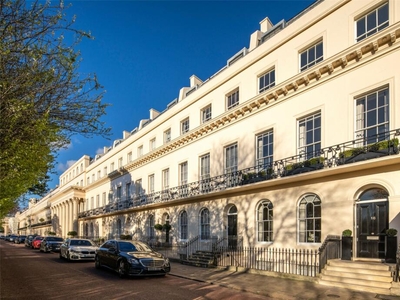 5 bedroom terraced house for sale in Chester Terrace, Regent's Park, London, NW1