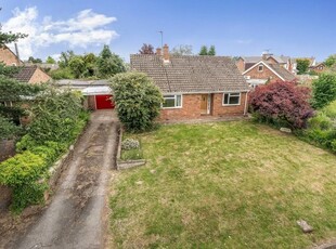 Bungalow to rent in Church Lane, Lower Broadheath, Worcester, Worcestershire WR2