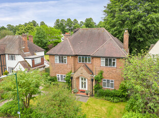 Detached House for sale with 5 bedrooms, Oundle Drive, Wollaton Park | Fine & Country