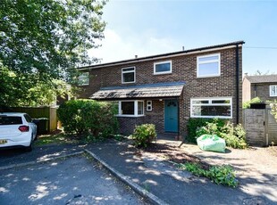 Detached house to rent in Cherry Bounds Road, Girton, Cambridge CB3
