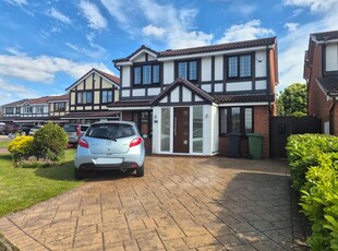 Detached house to rent in Sudeley, Tamworth, Staffordshire B77