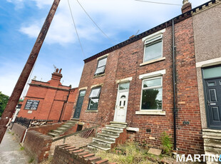 End terrace house to rent in Aberford Road, Stanley, Wakefield, West Yorkshire WF3