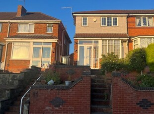 End terrace house to rent in Glencroft Road, Solihull B92