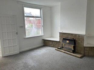 End terrace house to rent in Mount Pleasant Street, Bilston WV14