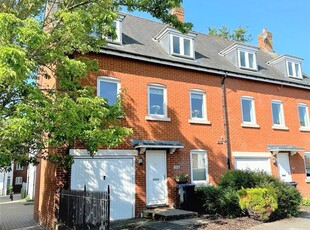 End terrace house to rent in St. Peters Grove, Canterbury, Kent CT1