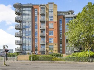 Flat for sale in Redcliff Backs, Bristol BS1