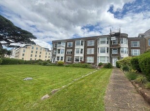 Flat to rent in Carlton Hill, Exmouth EX8