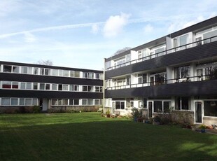 Flat to rent in Hazelwood Court, Bristol BS9