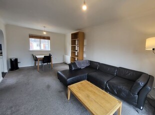 Flat to rent in Mallow Street, Hulme, Manchester. M15